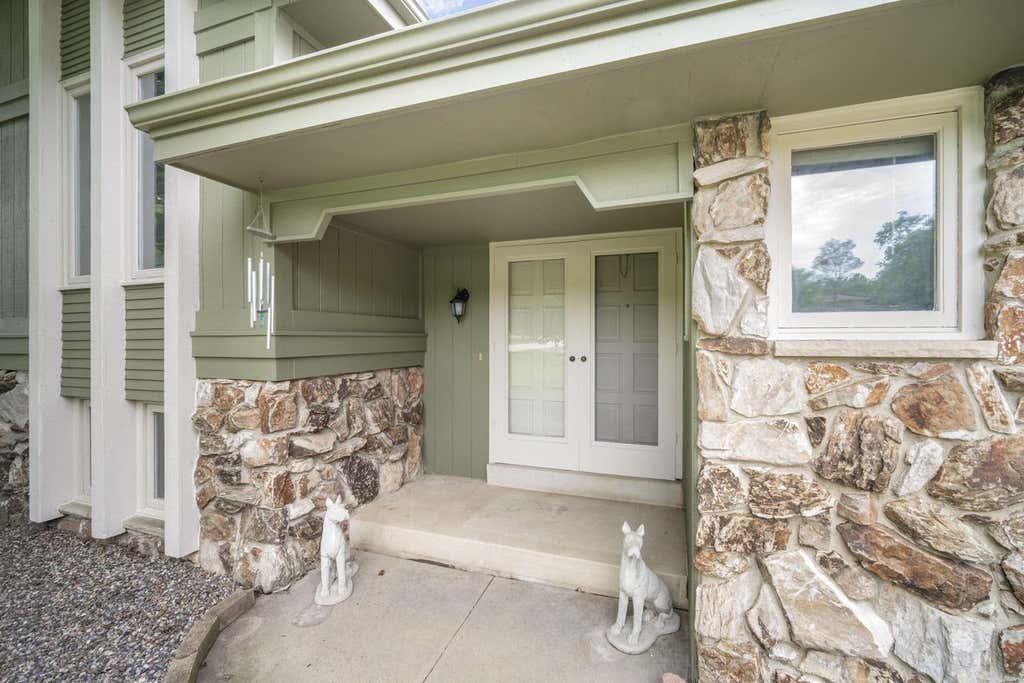 Photo of W249S7055 Sugar Maple DRIVE, Waukesha, WI 53189 (MLS # 1976682)