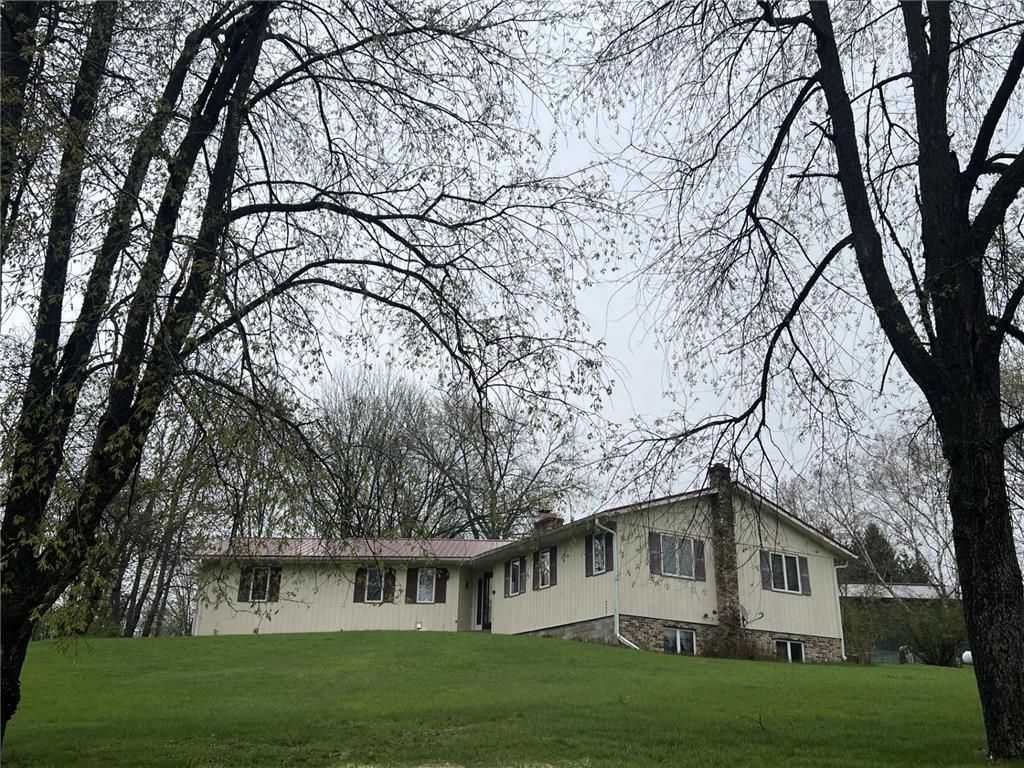 Photo of 2114 Jannsen COURT, Menomonie, WI 54751 (MLS # 7063745)