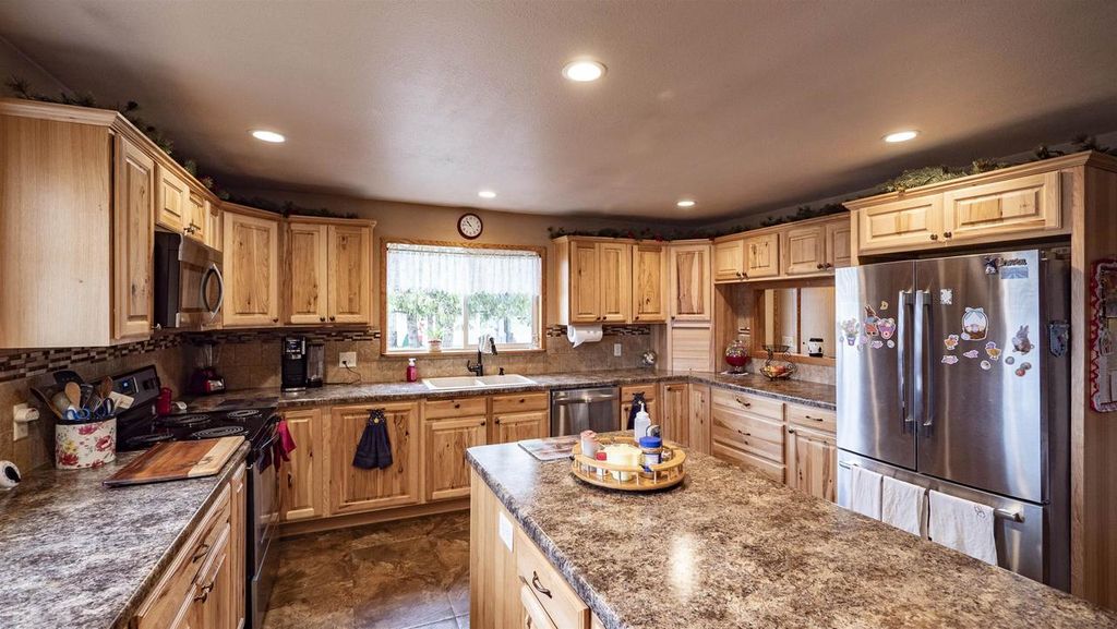 Photo of E2927 County Road Gg, Iola, WI 54945 (MLS # 50323508)