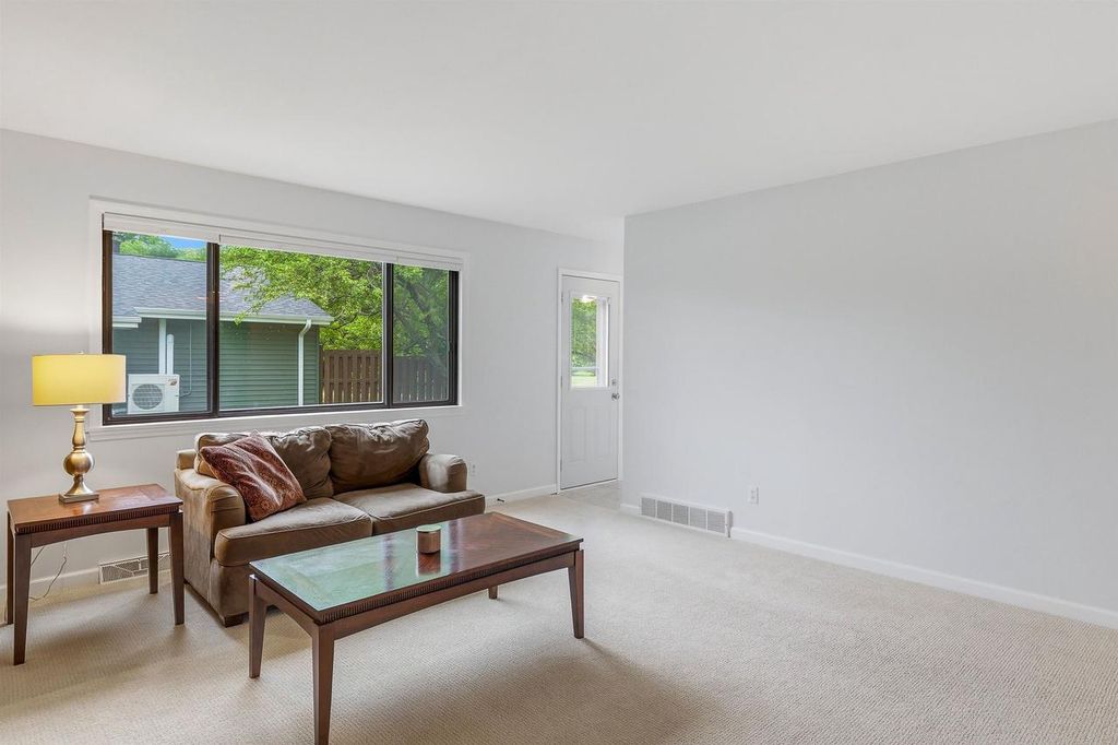 Photo of 892 Bishop COURT, Fond Du Lac, WI 54935 (MLS # 50327733)
