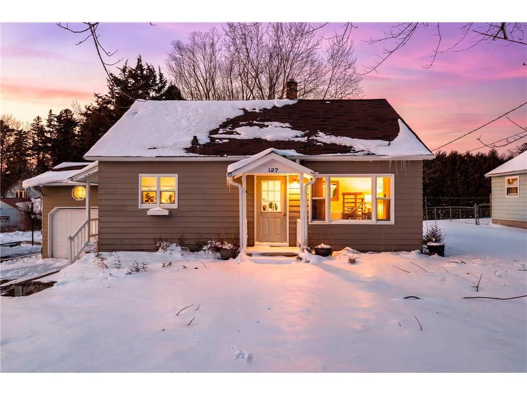 Photo of 127 State STREET, Dresser, WI 54009 (MLS # 7039676)