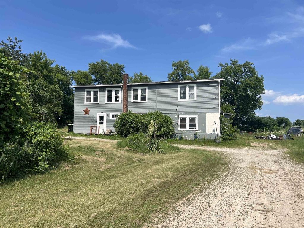Photo of 6902 County Road K, Oconto Falls, WI 54154 (MLS # 50328760)