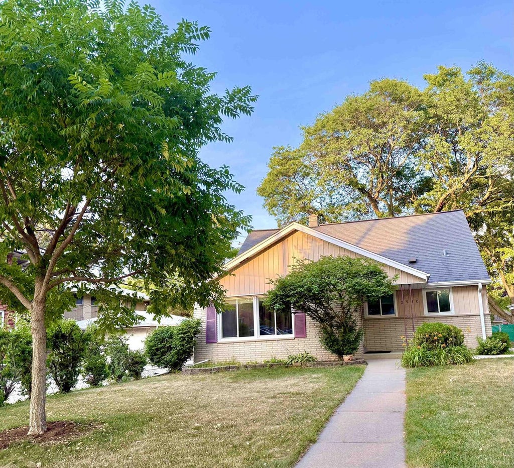 Photo of 2250 N 103rd STREET, Wauwatosa, WI 53226 (MLS # 2023607)
