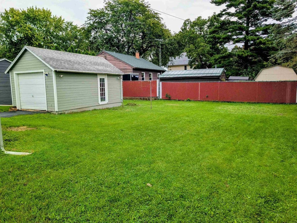 Photo of 215 Wayland STREET, Beaver Dam, WI 53916 (MLS # 2032783)