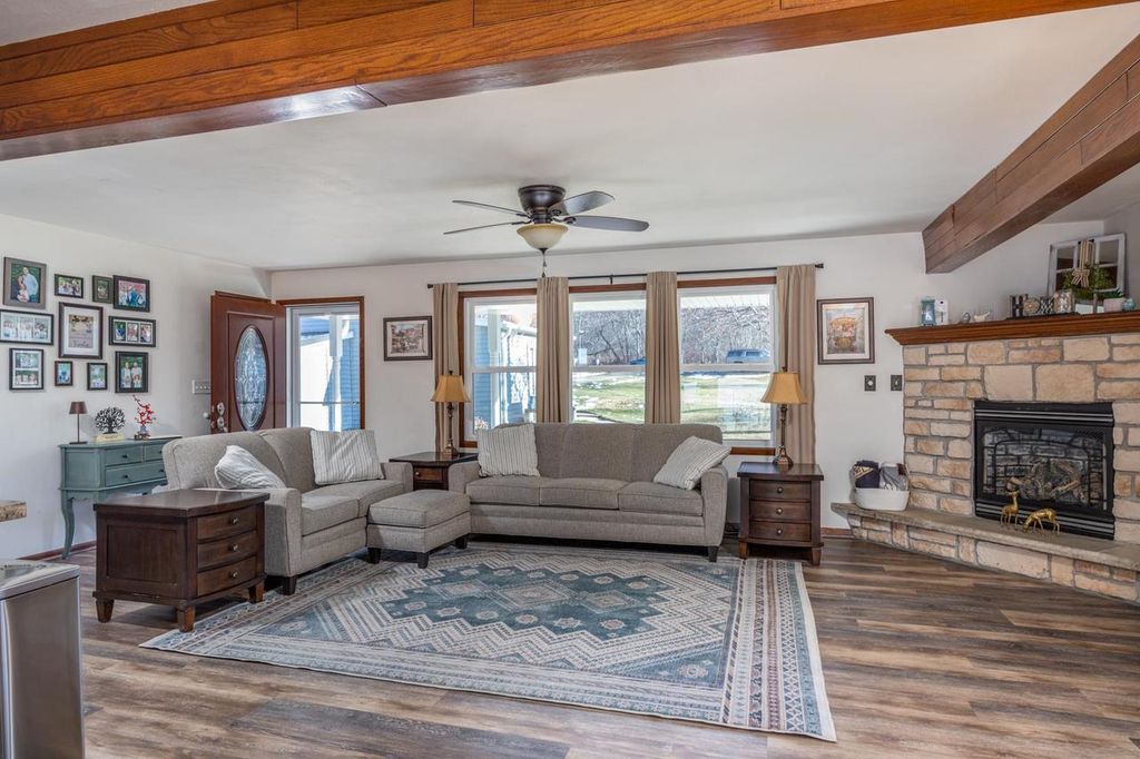 Photo of N6629 Harrison ROAD, Hilbert, WI 54129 (MLS # 50325173)