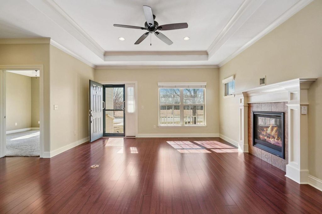 Photo of 656 Baker STREET, Walworth, WI 53184 (MLS # 1951594)