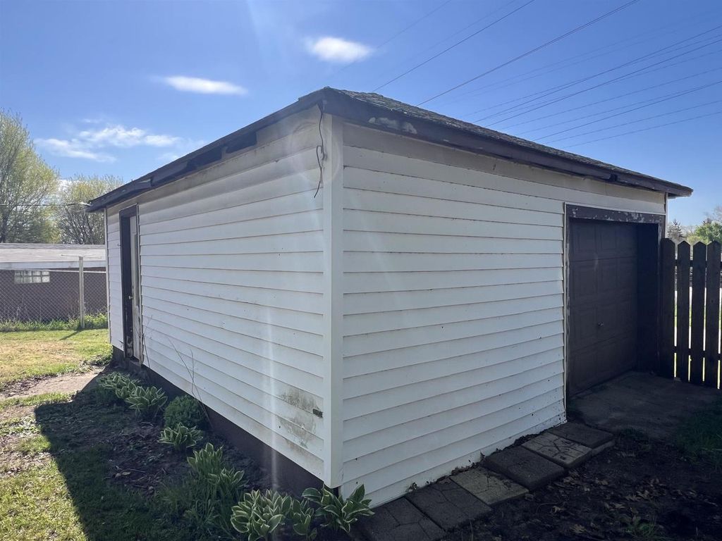 Photo of 209 Volk STREET, Portage, WI 53901 (MLS # 2022292)