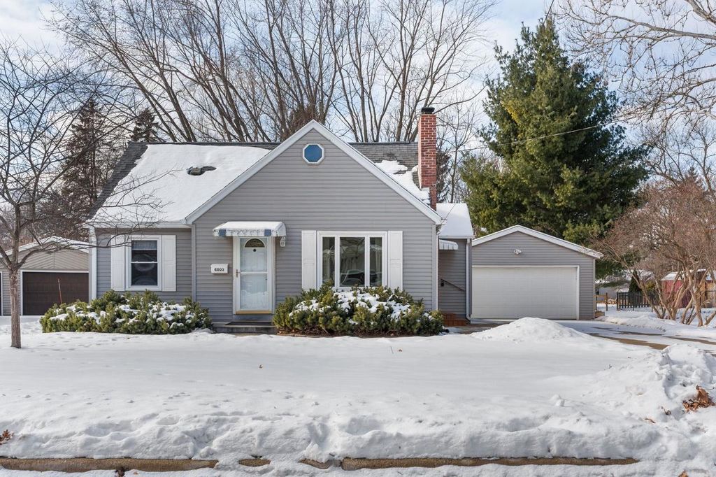 Photo of 4803 Shore Acres ROAD, Monona, WI 53716 (MLS # 2016144)