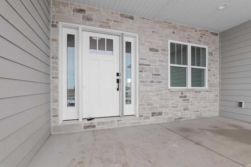 Photo of 113 Beckerae COURT, Wrightstown, WI 54180 (MLS # 50319828)