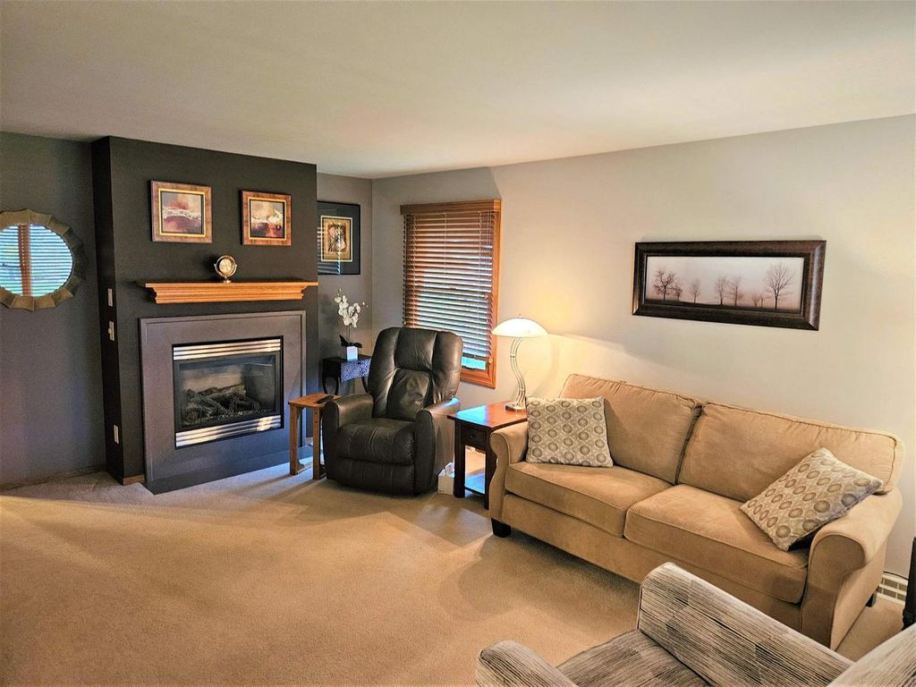Photo of 2005 Oak STREET, Oshkosh, WI 54901 (MLS # 50324498)