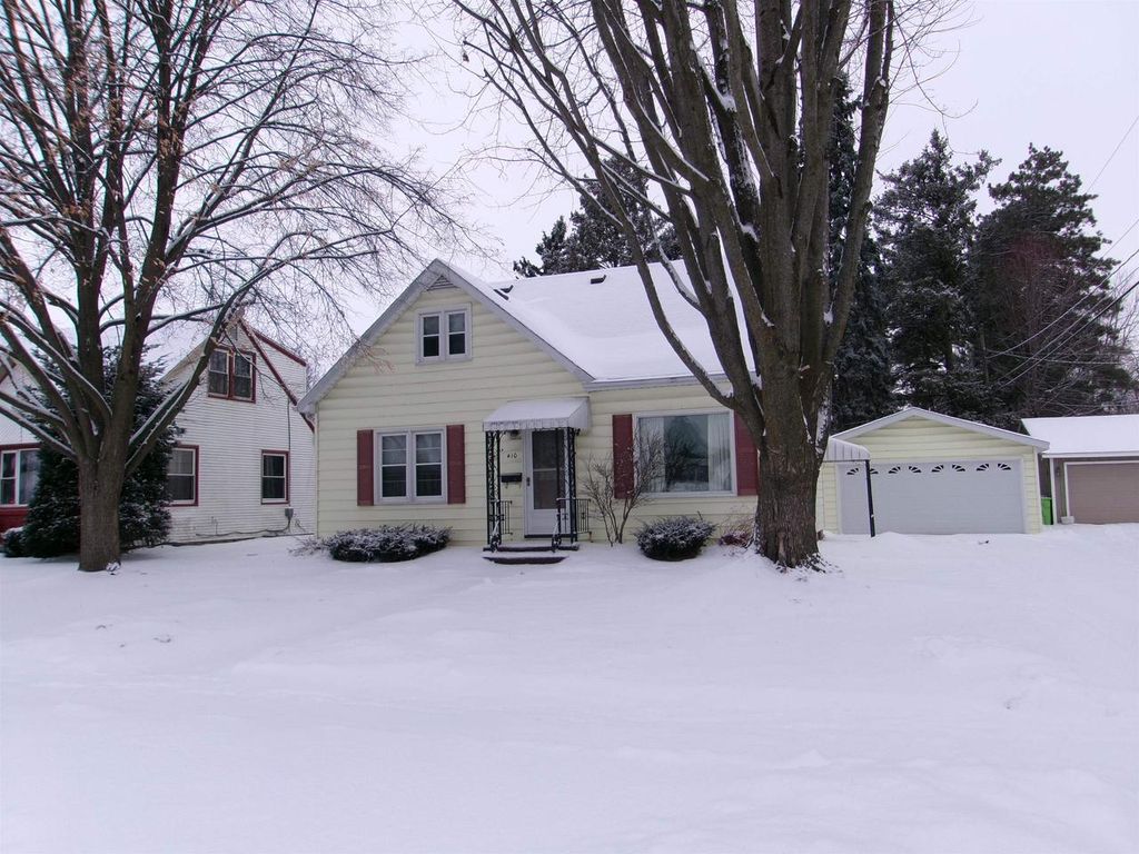 Photo of 410 Liberty STREET, Beaver Dam, WI 53916 (MLS # 2015298)
