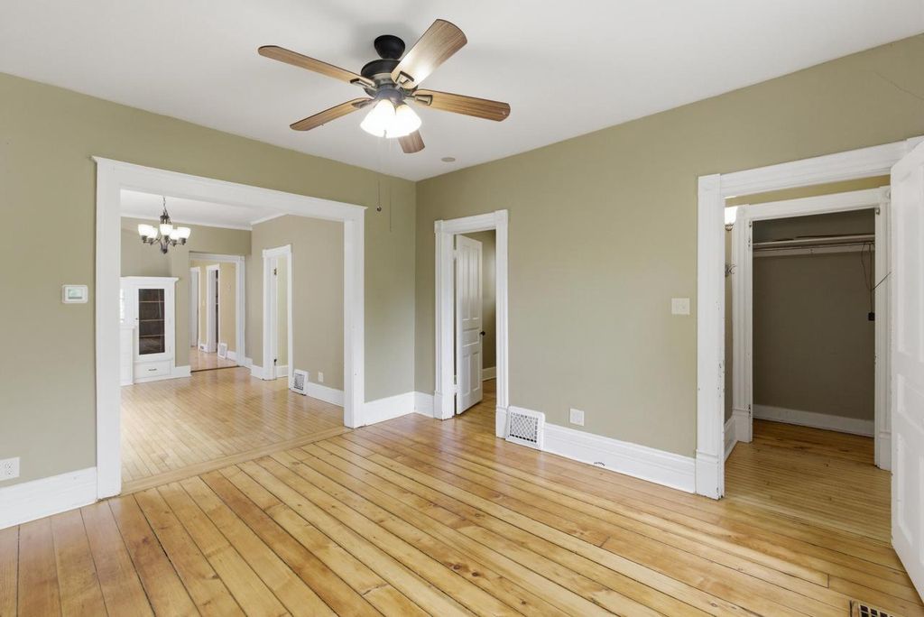 Photo of 2657 N Weil STREET, Milwaukee, WI 53212 (MLS # 1966459)
