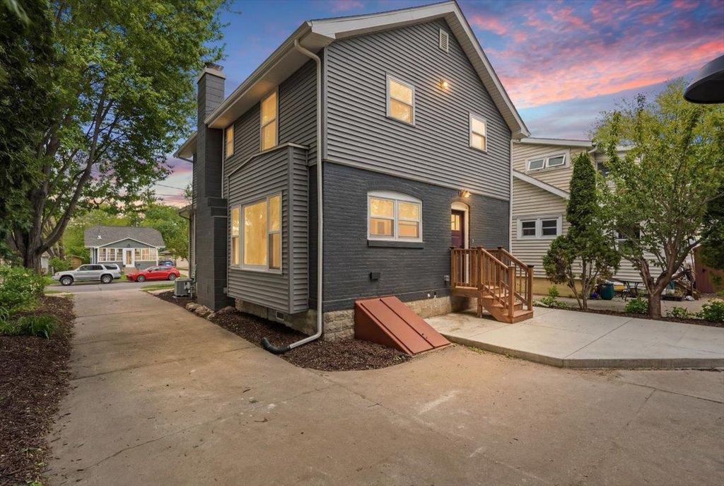 Photo of 2109 E Dayton STREET, Madison, WI 53704 (MLS # 2023222)