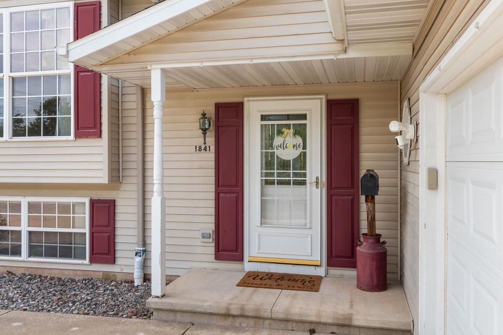 Photo of 1841 S Seminole ROAD, Appleton, WI 54914 (MLS # 50324916)