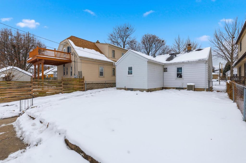 Photo of 2706 S 48th STREET, Milwaukee, WI 53219 (MLS # 1947958)
