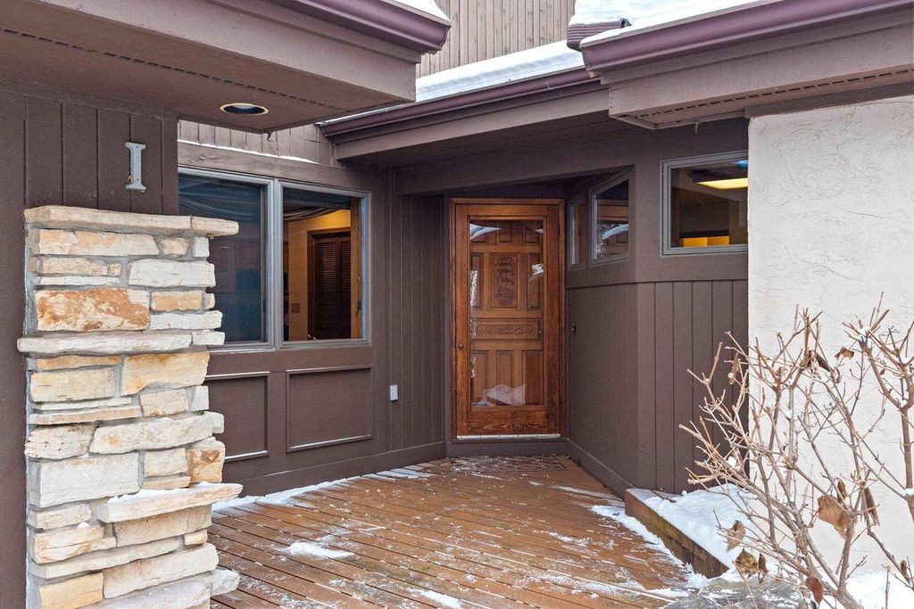 Photo of 2661 Northern ROAD #I, Appleton, WI 54914 (MLS # 50315054)