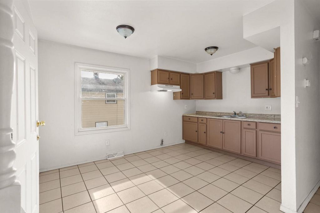 Photo of 6505 N 53rd STREET #6503, Milwaukee, WI 53223 (MLS # 1942457)