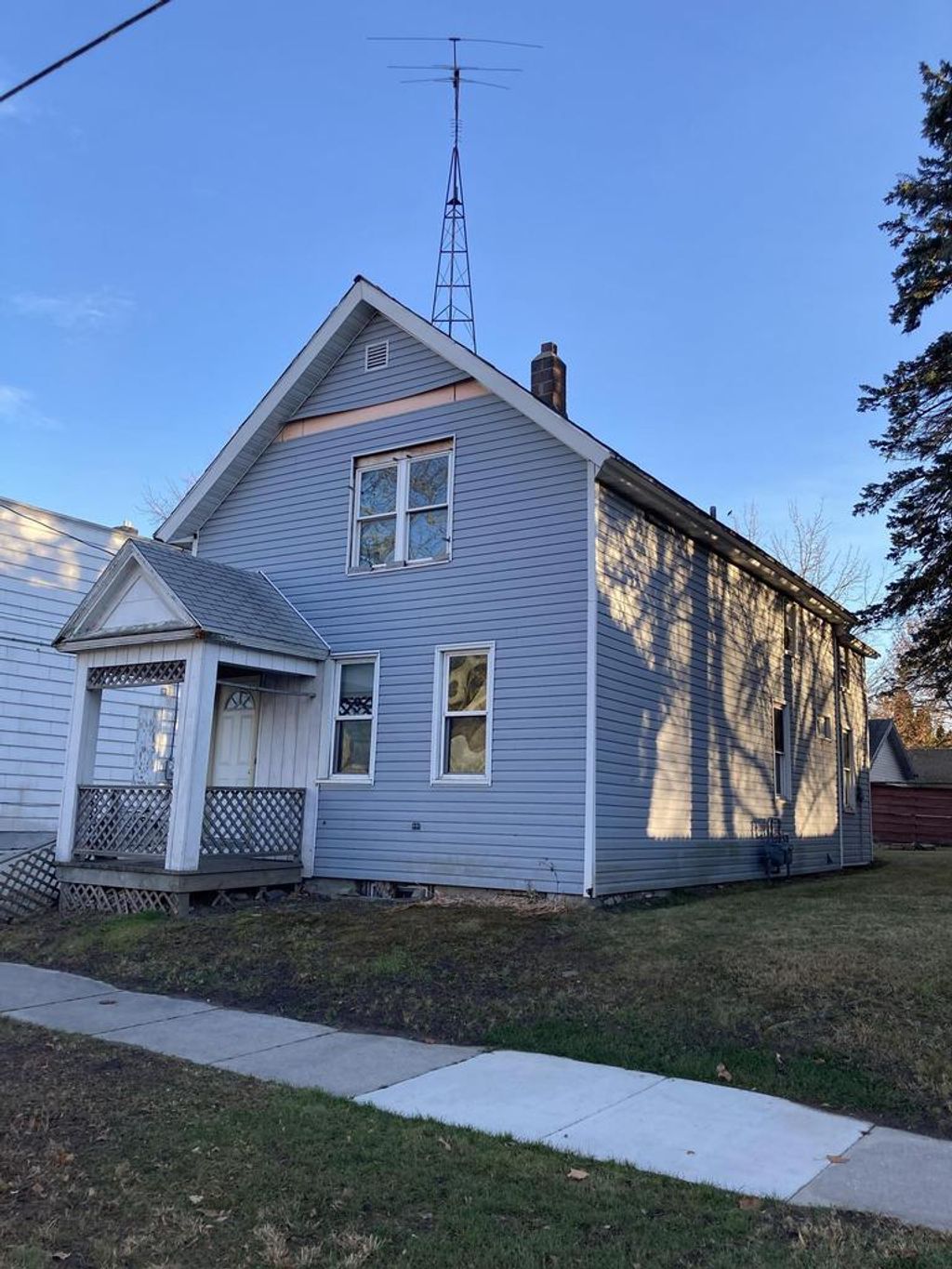 Photo of 1709 Madison STREET, Manitowoc, WI 54220 (MLS # 50318656)