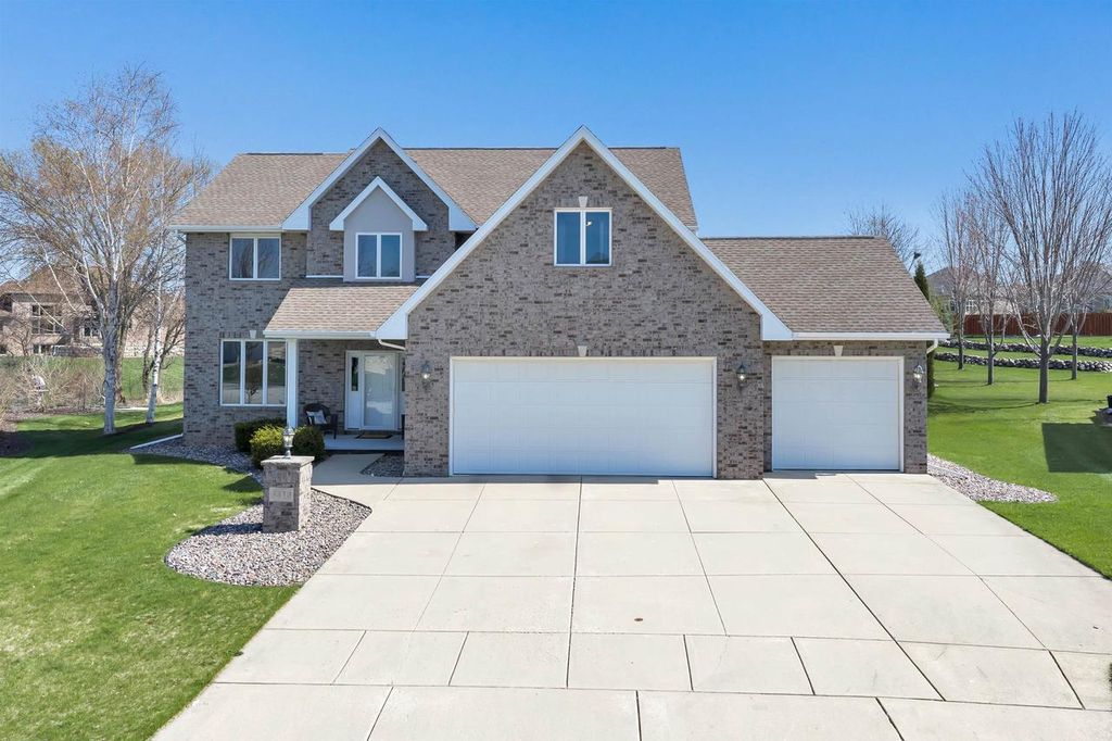 Photo of 3373 Langdon STREET, Green Bay, WI 54311 (MLS # 50324229)