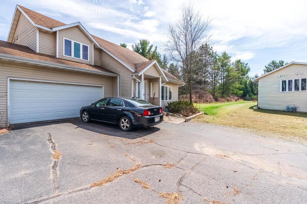 Photo of 152690 Prairie View CIRCLE #152692, Wausau, WI 54401 (MLS # 22601457)