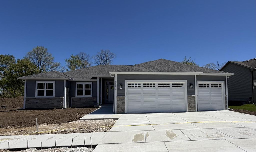 Photo of 4801 Piper LANE, Mount Pleasant, WI 53403 (MLS # 1945248)