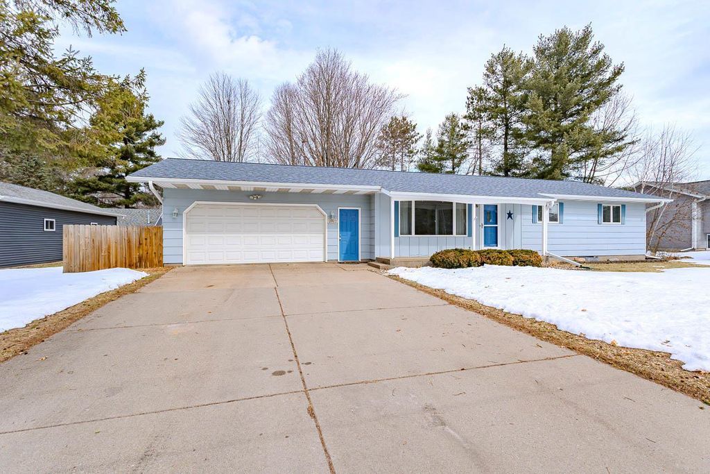 Photo of 2812 Weiland AVENUE, Weston, WI 54476 (MLS # 22601127)