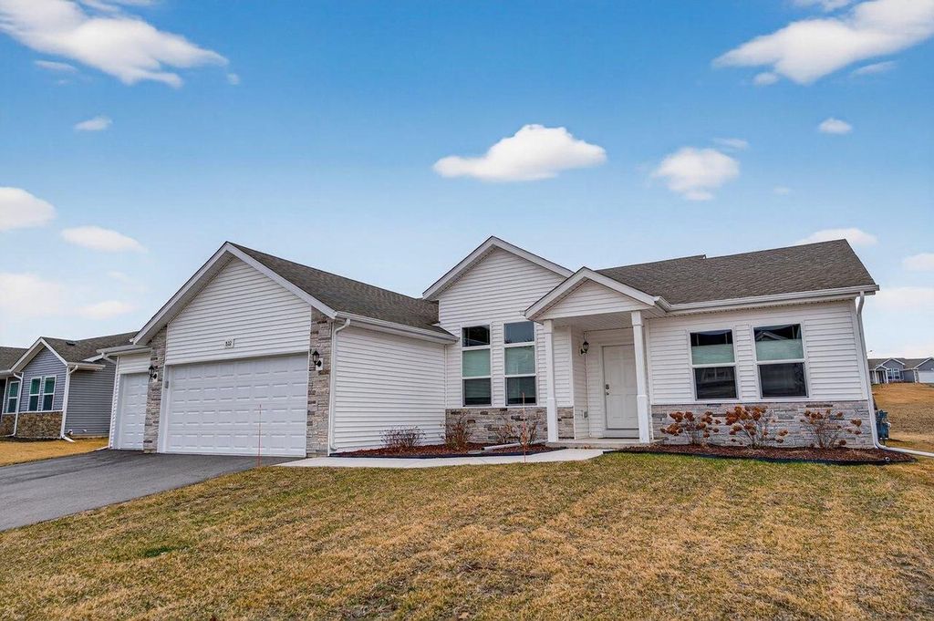 Photo of 822 Colt DRIVE, Belleville, WI 53508 (MLS # 2017452)