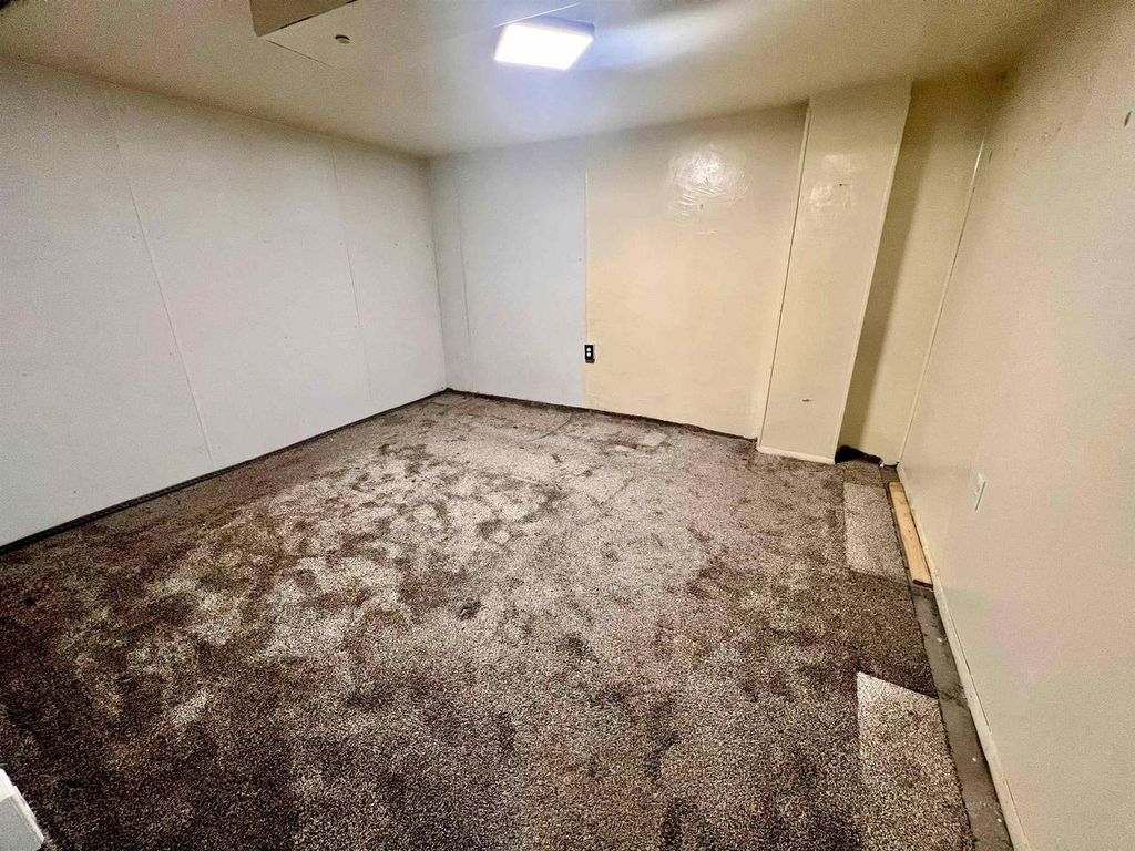 Photo of 1012 Green STREET, Manitowoc, WI 54220 (MLS # 50319402)