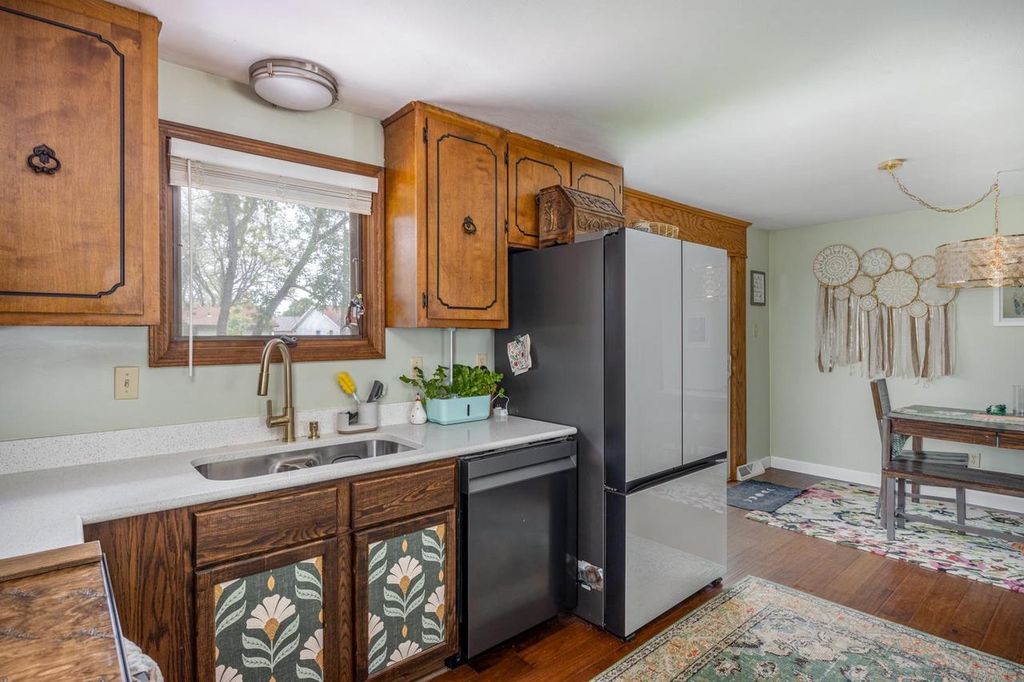 Photo of 1548 E Moon Beam TRAIL, Appleton, WI 54915 (MLS # 50325972)