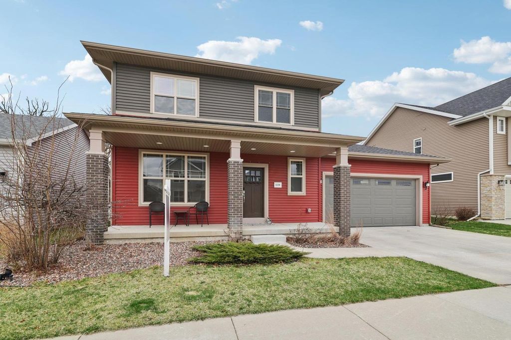 Photo of 1236 Twisted Branch WAY, Sun Prairie, WI 53590 (MLS # 2019570)