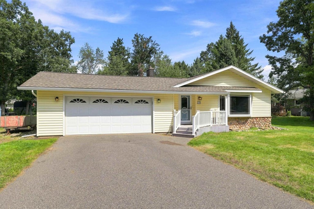Photo of 416 Acorn STREET, Stevens Point, WI 54481 (MLS # 22604063)