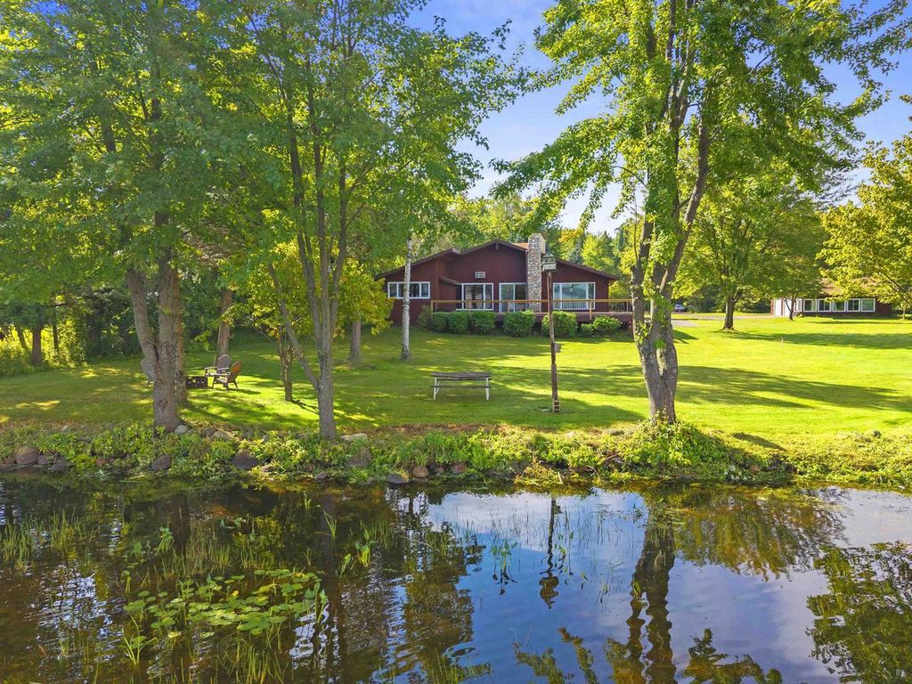 Photo of W5790 Point LANE, Crivitz, WI 54114 (MLS # 50324295)