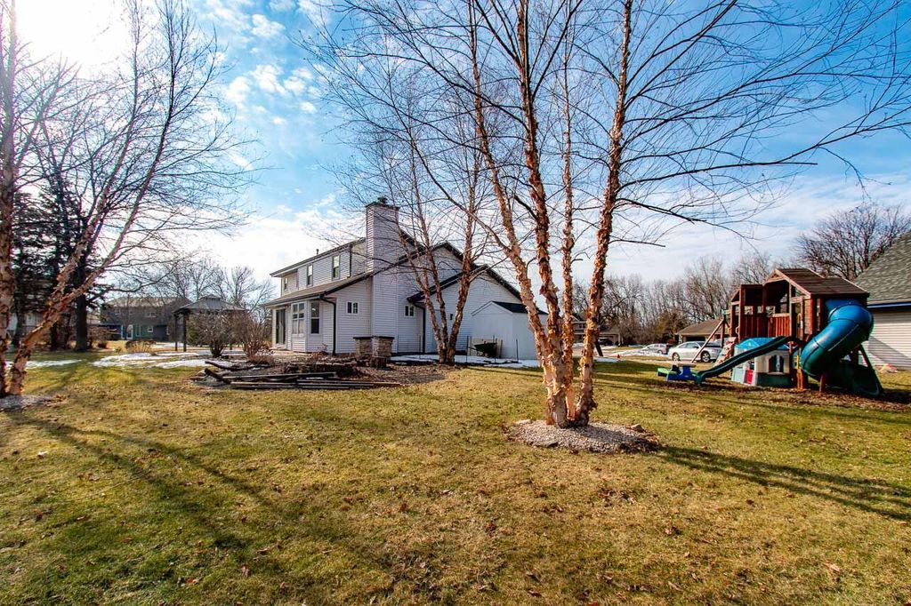 Photo of W161N10786 Creek TERRACE, Germantown, WI 53022 (MLS # 1950655)