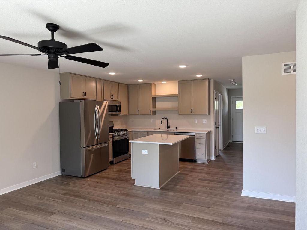 Photo of N162W21897 Poppy ROAD, Jackson, WI 53037 (MLS # 1935070)