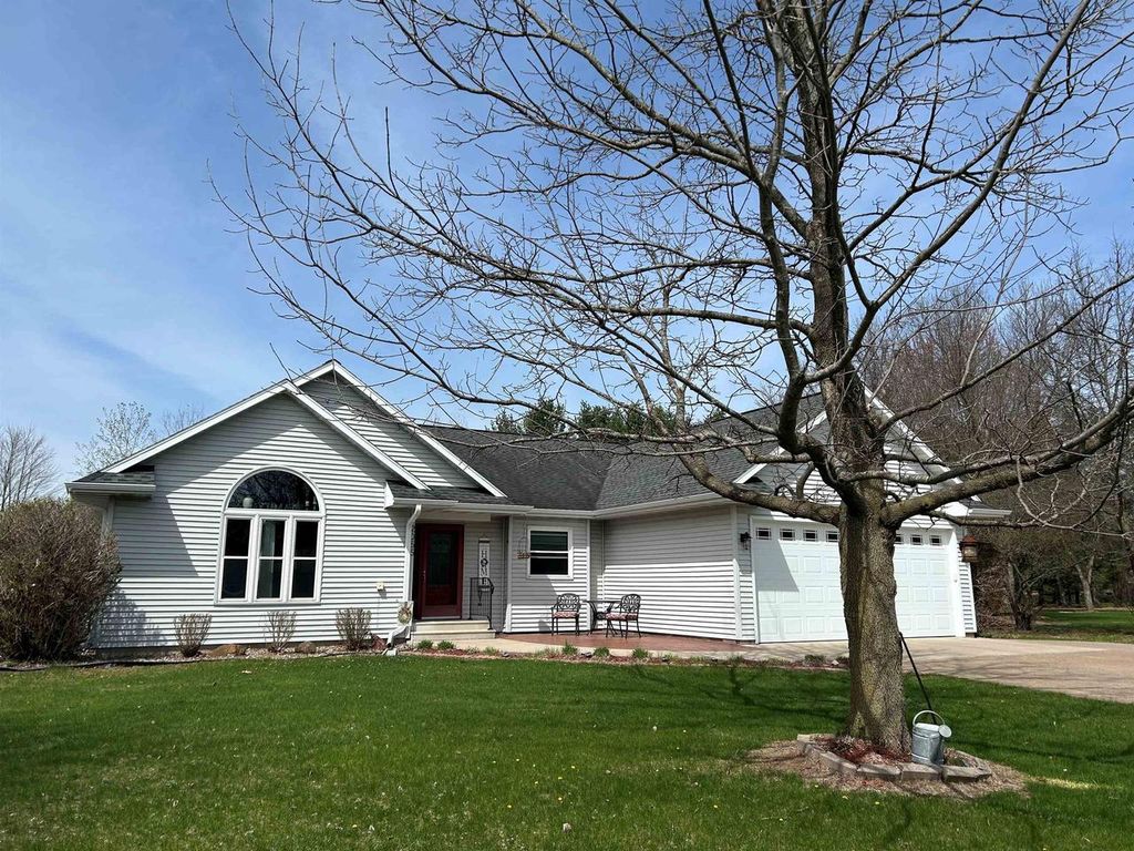 Photo of 2055 Ronald STREET, Kronenwetter, WI 54455 (MLS # 22601688)