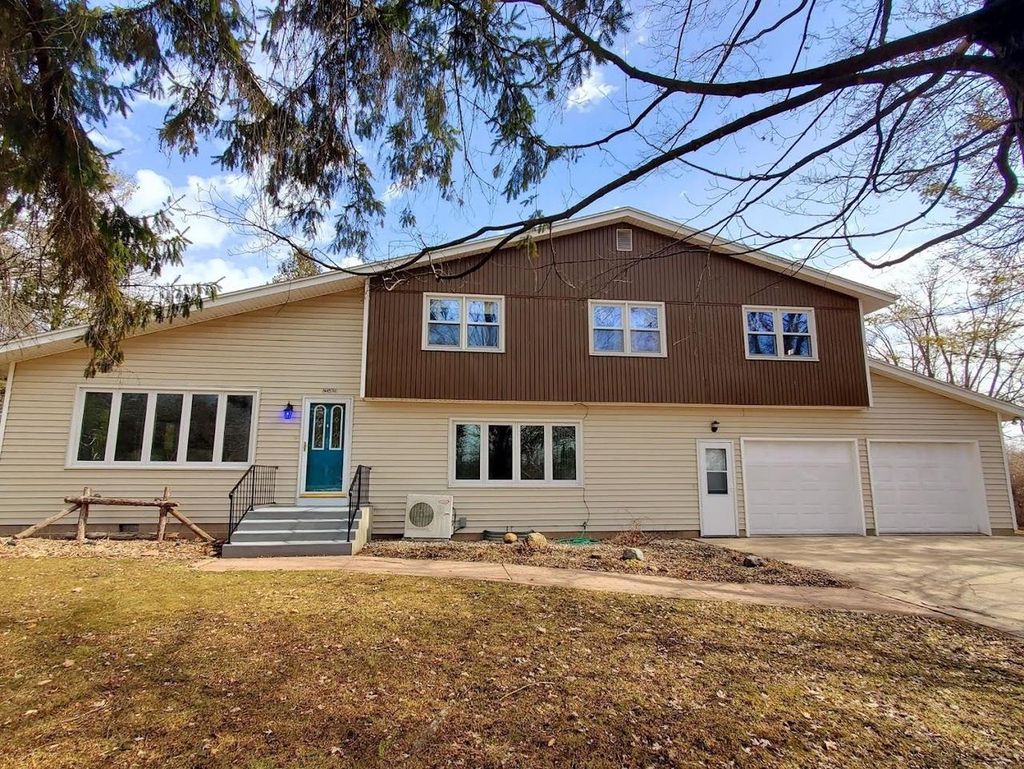 Photo of N4574 Broadway STREET, New London, WI 54961 (MLS # 50316702)