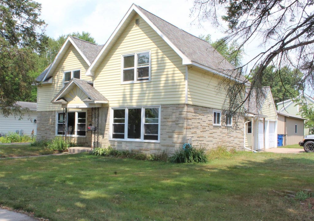 Photo of 1412 E 6th STREET, Merrill, WI 54452 (MLS # 22603799)