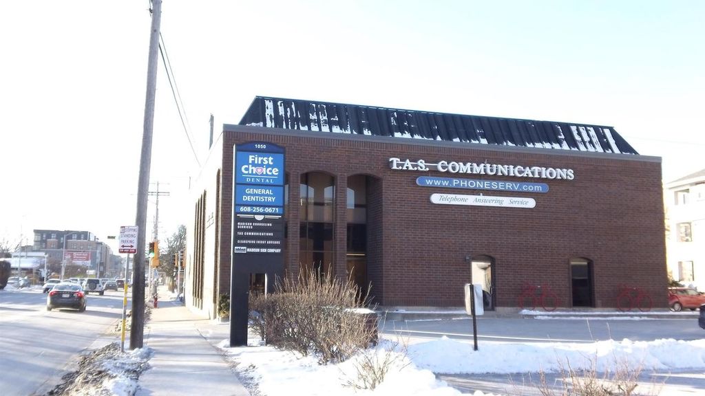 Photo of 1050 Regent STREET #L-4, Madison, WI 53715 (MLS # 2015692)