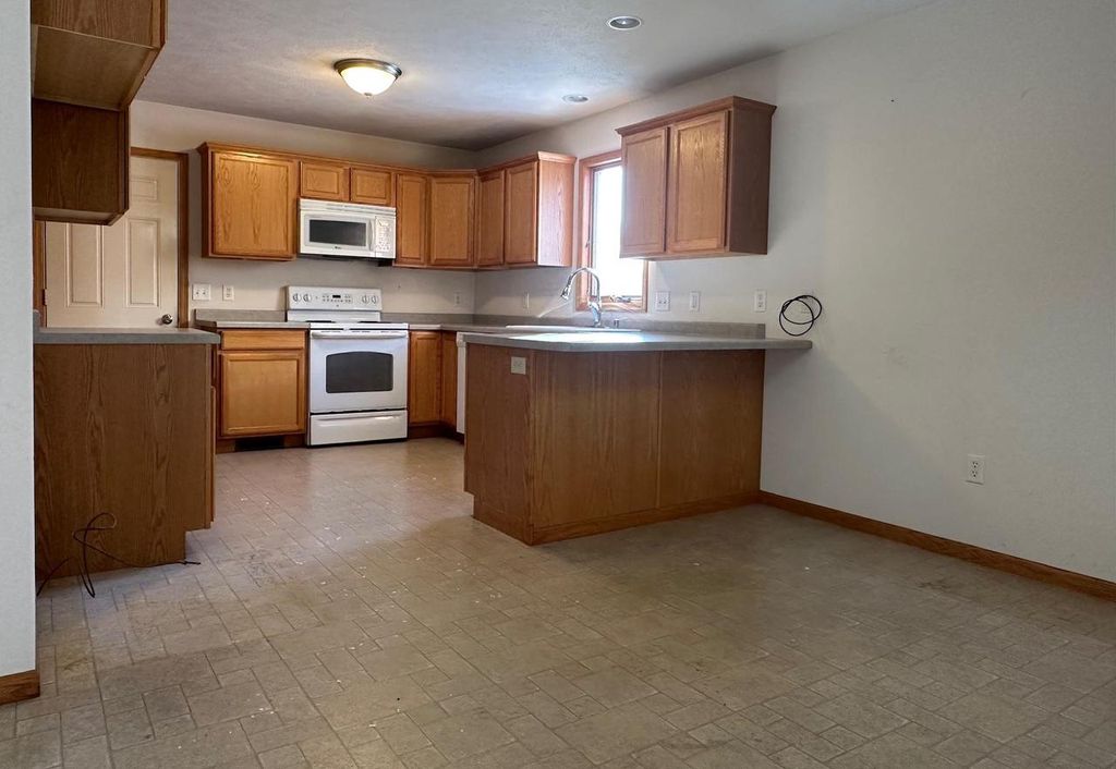 Photo of 1510 Agnes ROAD, Fort Atkinson, WI 53538 (MLS # 2015342)