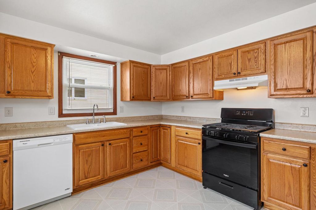 Photo of 1135 N 27th STREET, Sheboygan, WI 53081 (MLS # 1946339)