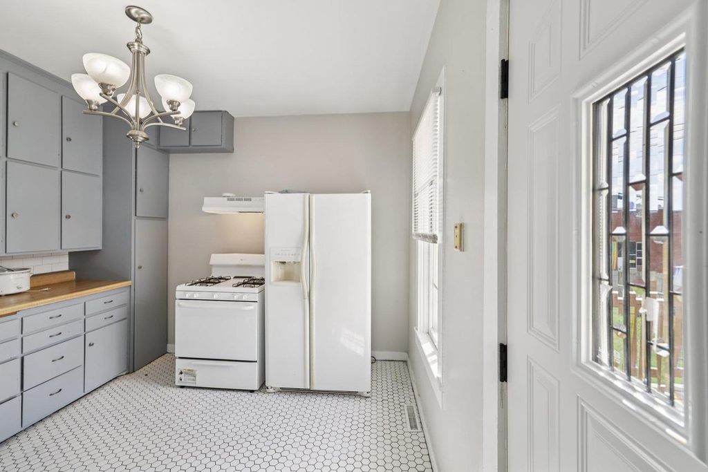 Photo of 208 W Pleasant STREET, Portage, WI 53901 (MLS # 2009409)