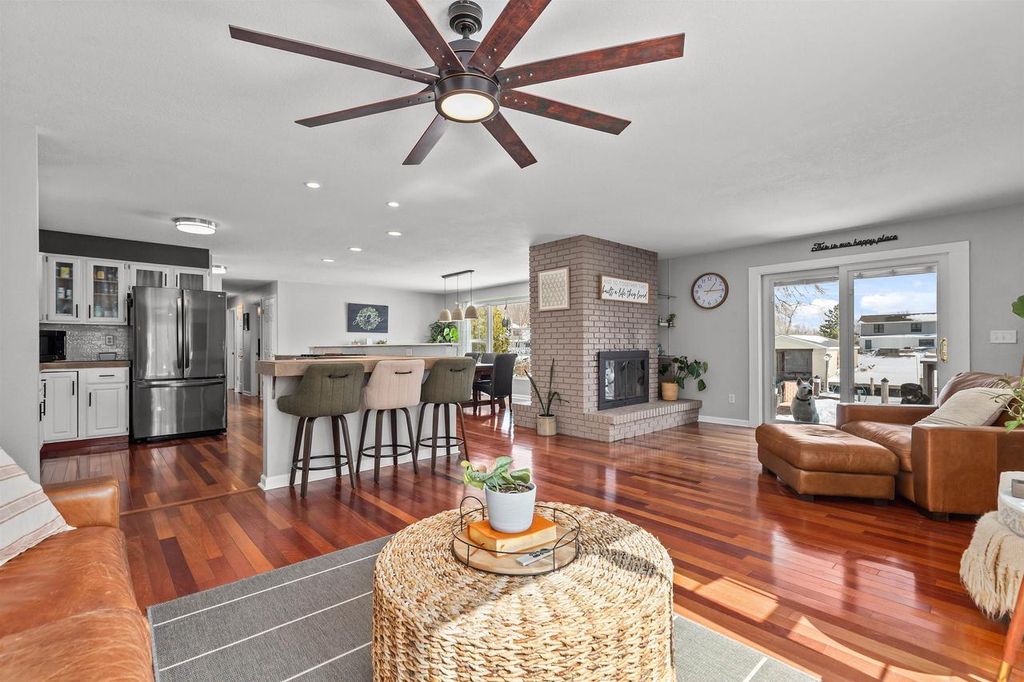 Photo of 1866 Cliffview COURT, Oshkosh, WI 54901 (MLS # 50322494)