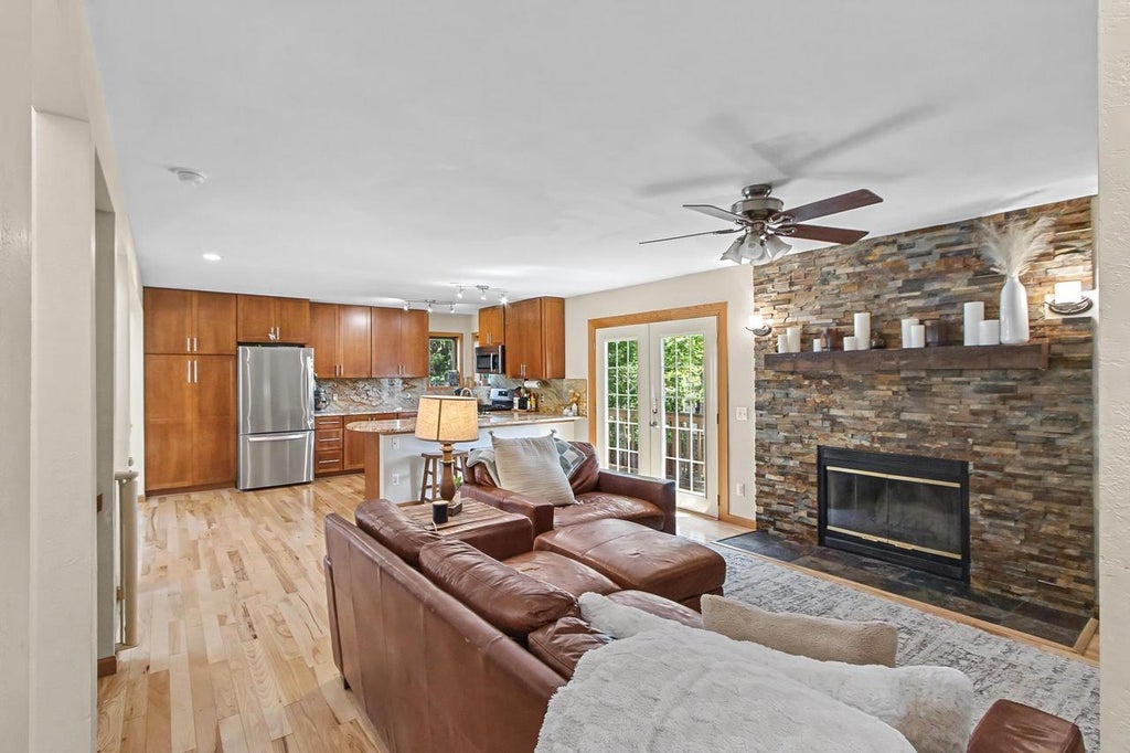 Photo of 5591 Huntingwood WAY, Waunakee, WI 53597 (MLS # 2031008)