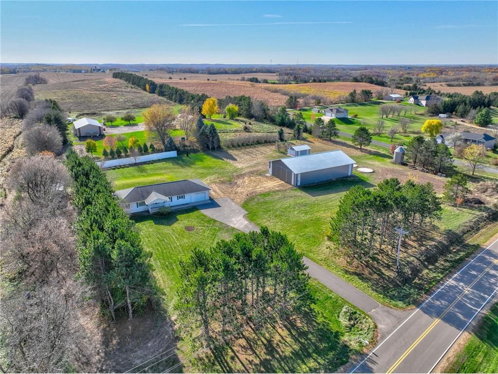 Photo of 1019 100th AVENUE, Roberts, WI 54023 (MLS # 6819560)