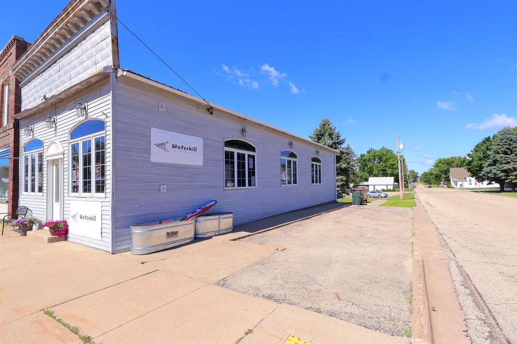 Photo of 297 N Center STREET, Livingston, WI 53554 (MLS # 2026343)