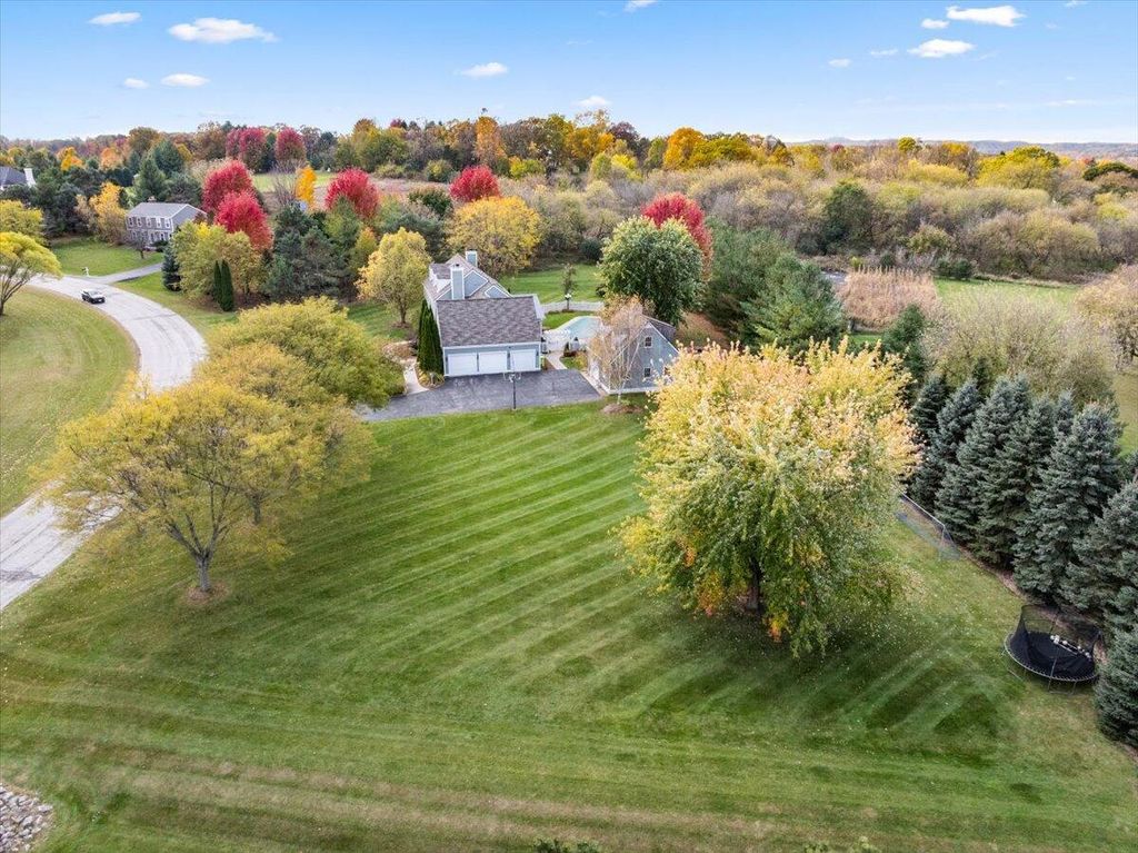 Photo of 1641 Prairie LANE, Hubertus, WI 53033 (MLS # 1941277)