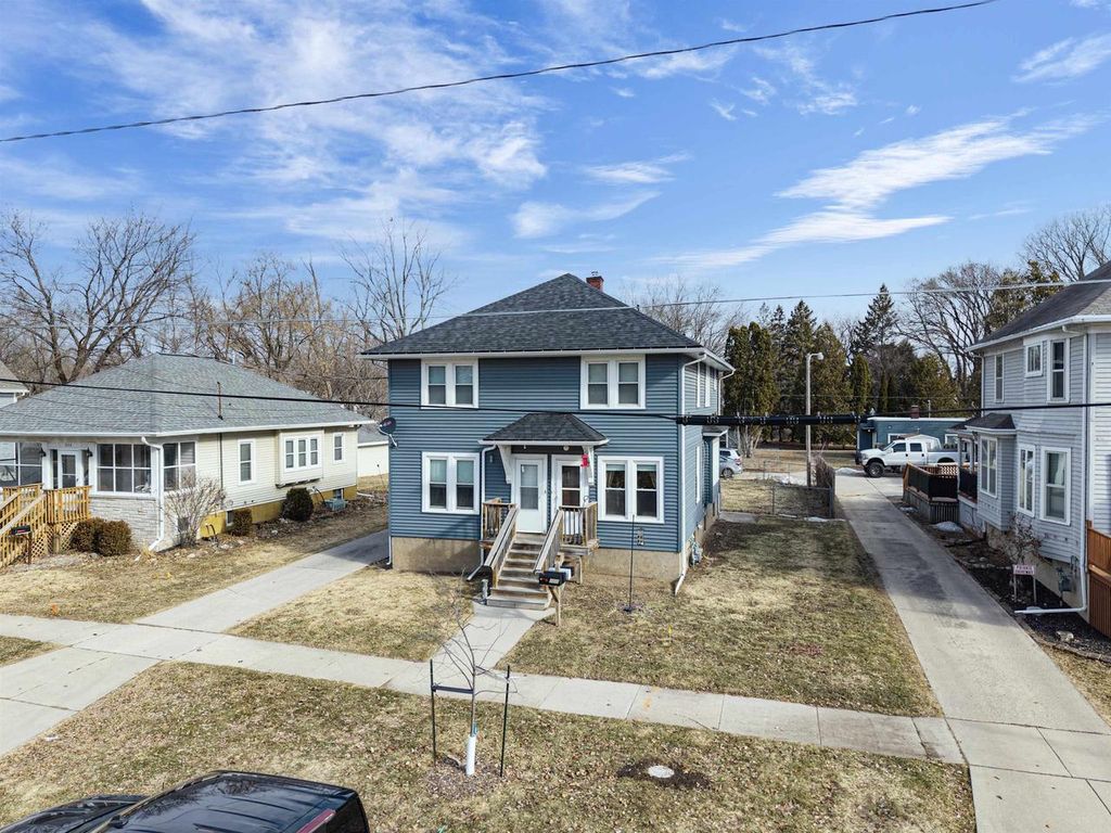 Photo of 882 Kellogg STREET, Green Bay, WI 54303 (MLS # 50321790)