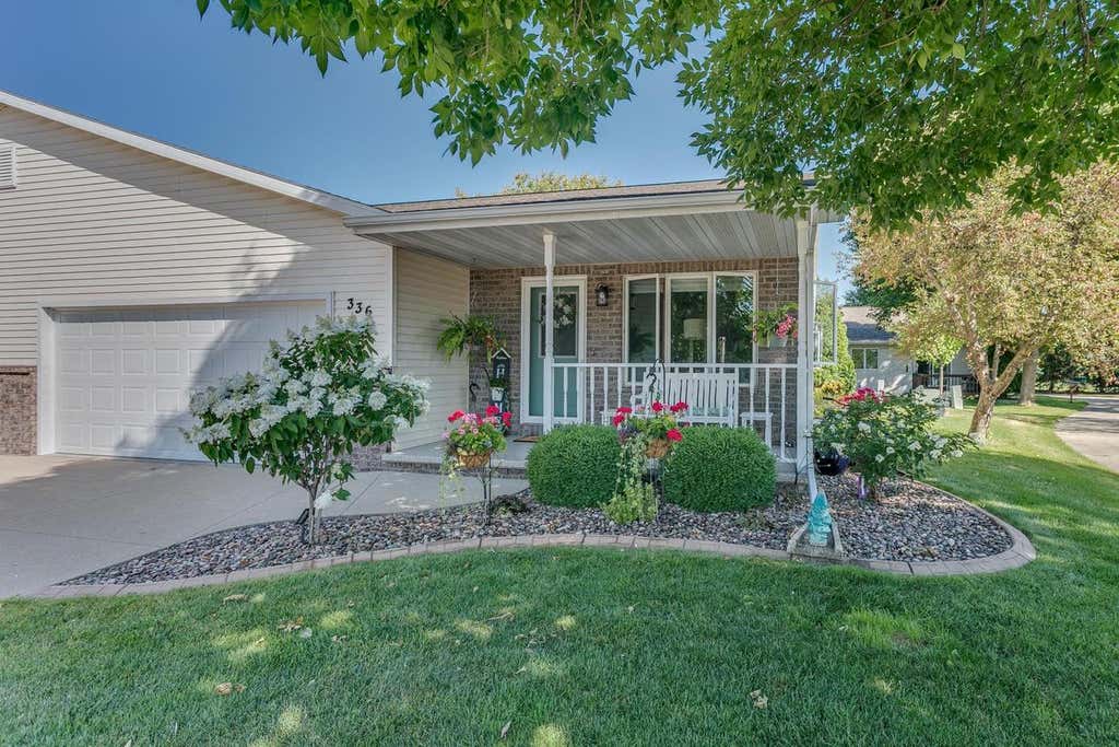 Photo of 336 Parkside COURT, Kimberly, WI 54136 (MLS # 50330363)