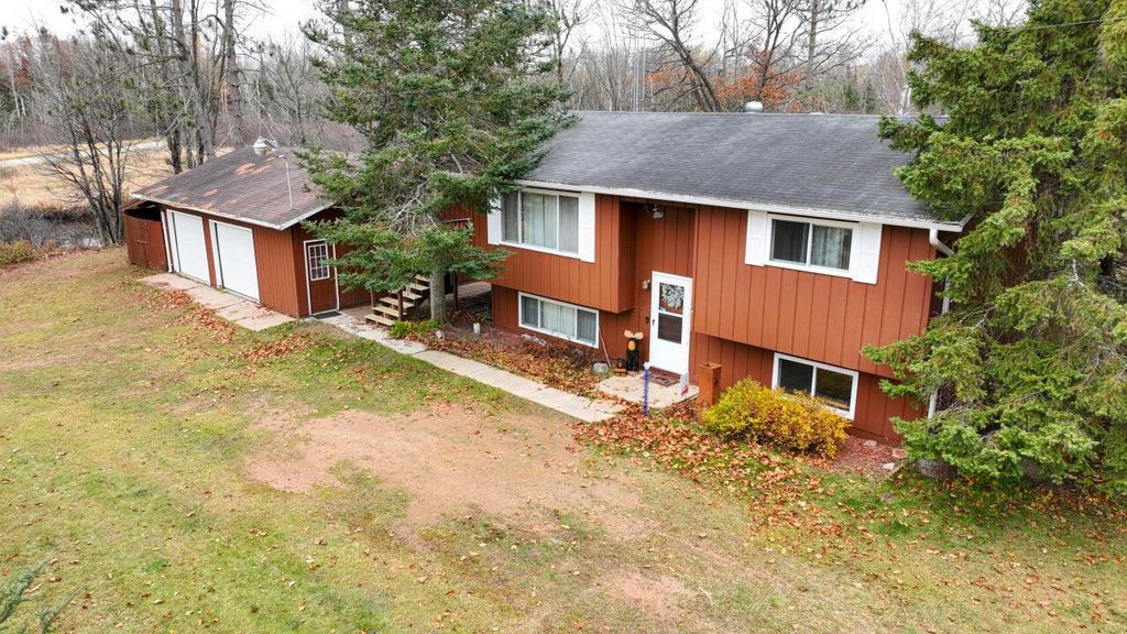 Photo of 541 Bloom ROAD, Eagle River, WI 54521 (MLS # 1941998)