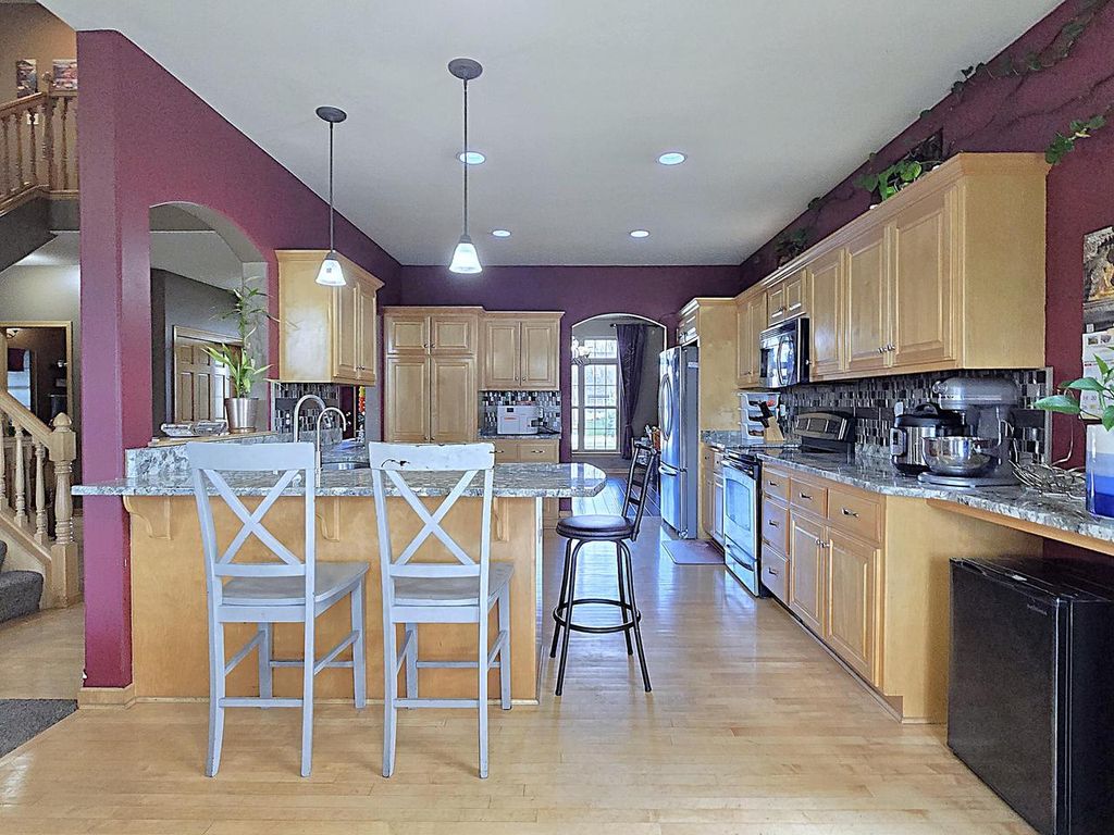 Photo of 9729 W Prairie Grass WAY, Franklin, WI 53132 (MLS # 1958719)